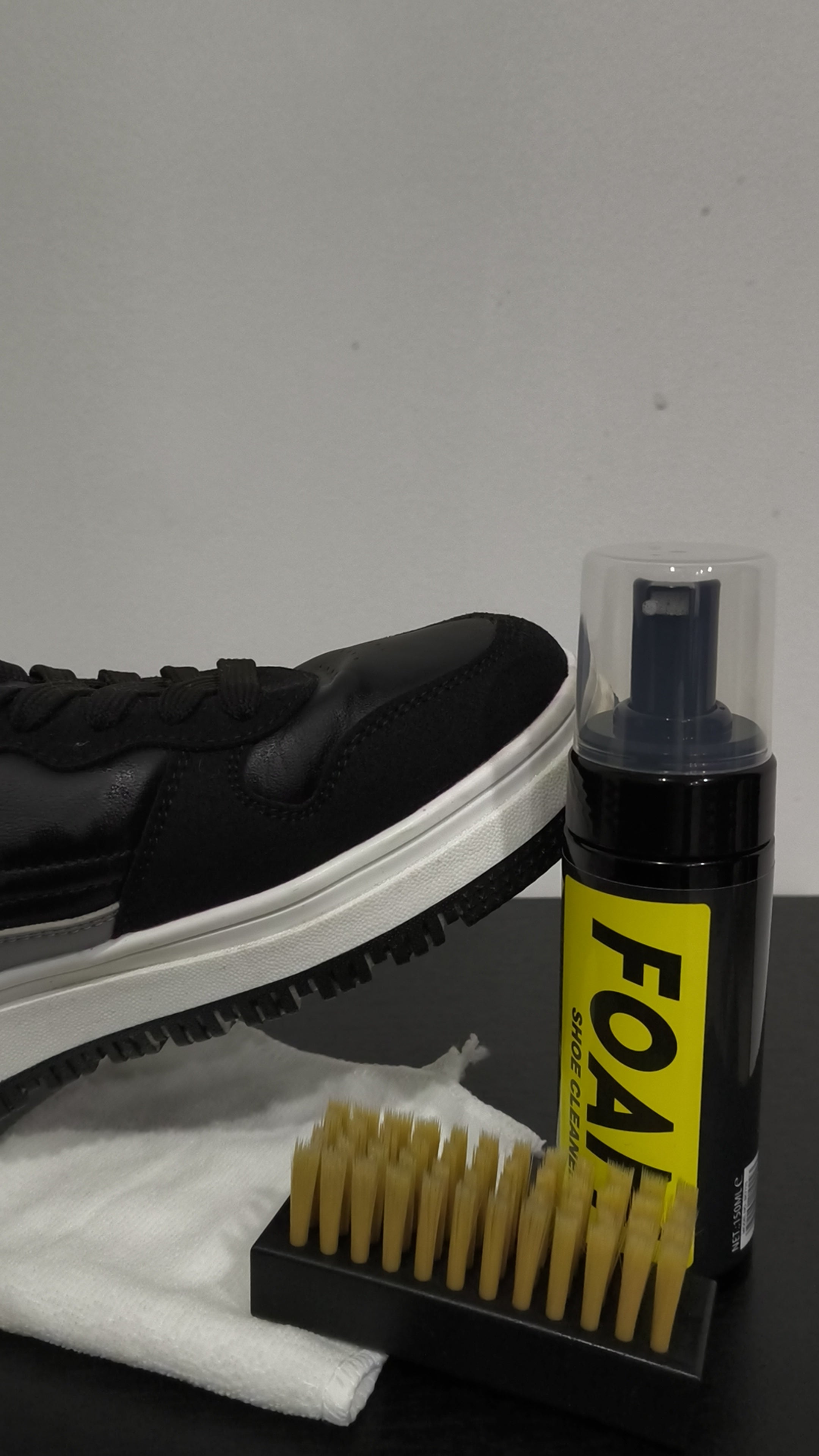 Kit Limpieza Zapatilla Espuma Blanquea